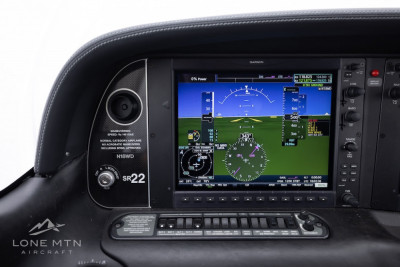 2017 Cirrus SR22 G6 GTS: 