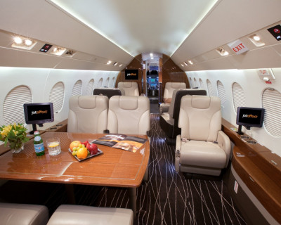 2006 Dassault Falcon 2000LX: 