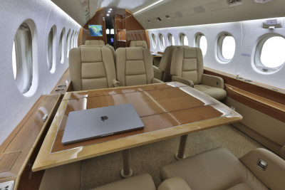 2004 Dassault Falcon 2000EX: 