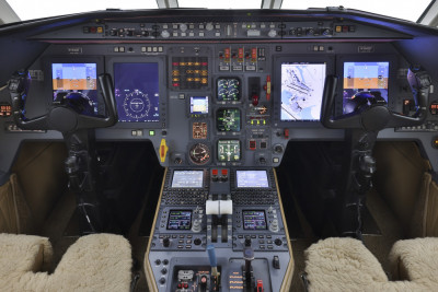 2004 Dassault Falcon 2000EX: 