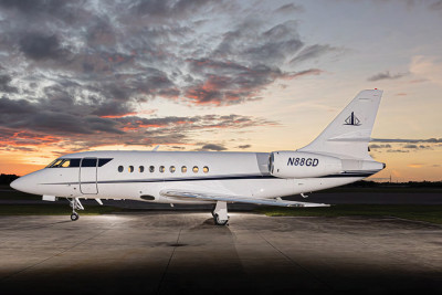 1996 Dassault Falcon 2000: F2000-0030-Exterior1