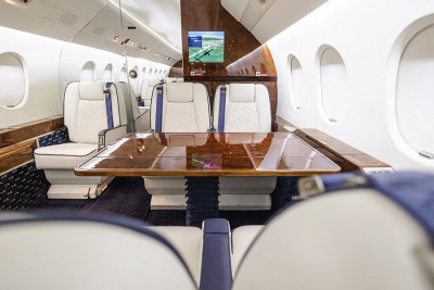 1996 Dassault Falcon 2000: F2000-0030-Conference Group