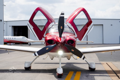 2016 Cirrus SR22T G5: 