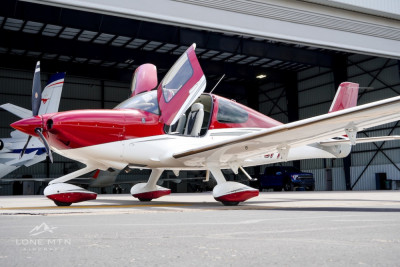 2016 Cirrus SR22T G5: 