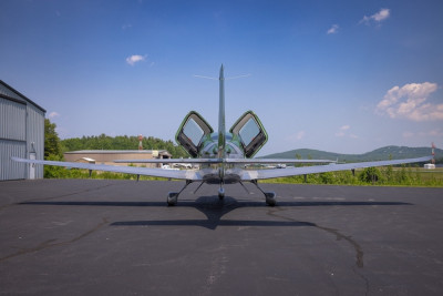2021 Cirrus SR22 G6 GTS: 