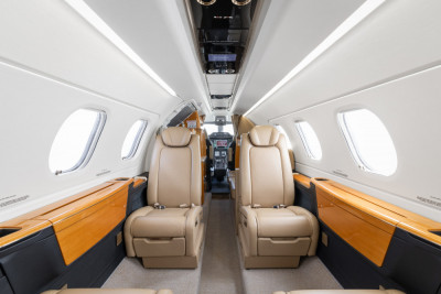 2019 Embraer Phenom 300E: 