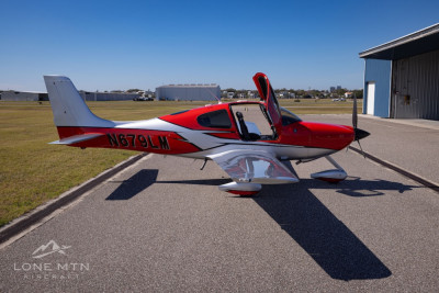 2005 Cirrus SR22 G2: 
