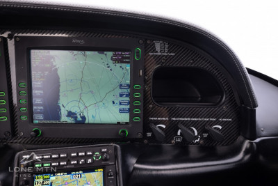 2005 Cirrus SR22 G2: 