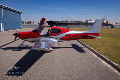 2005 Cirrus SR22 G2: 