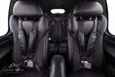 2005 Cirrus SR22 G2: 