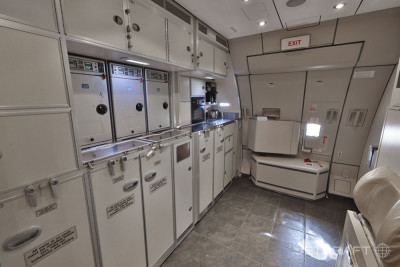 2000 Airbus A340-300: 