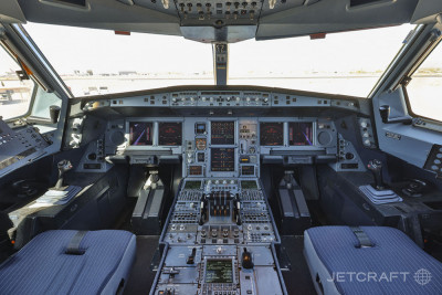 2000 Airbus A340-300: 