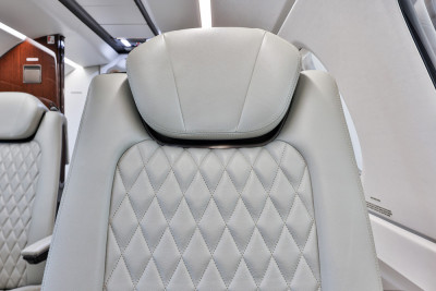 2022 Embraer Phenom 300E: 2022 Embraer Phenom 300E Interior