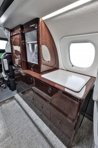 2022 Embraer Phenom 300E: 2022 Embraer Phenom 300E Interior