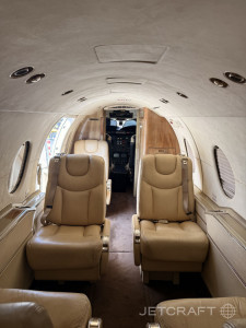 2009 Hawker 400XP: 