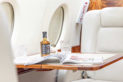 2001 Gulfstream G200: 