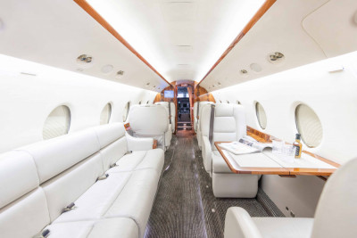 2001 Gulfstream G200: 