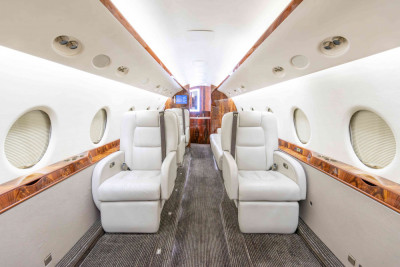 2001 Gulfstream G200: 