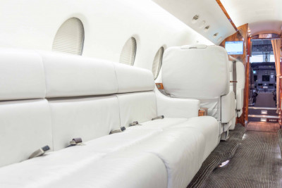 2001 Gulfstream G200: 