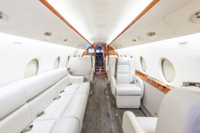 2001 Gulfstream G200: 