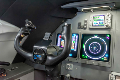 2001 Gulfstream G200: 