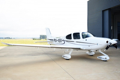 2019 Cirrus SR22 G6: 