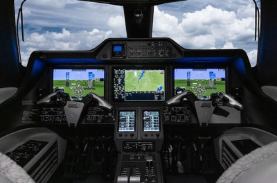 2021 Embraer Phenom 300E: 