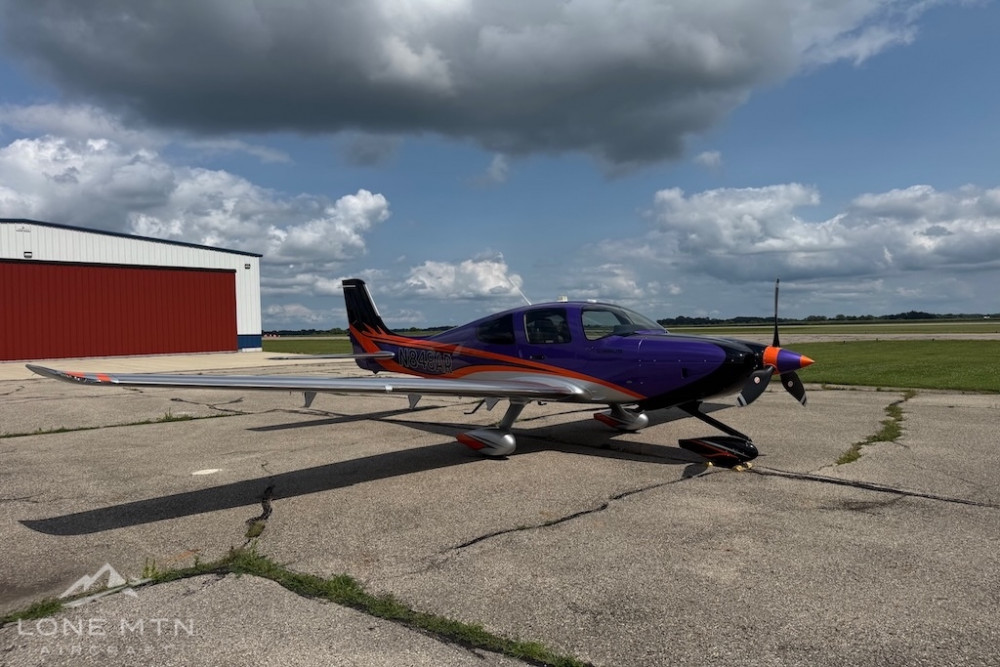photo of 2024 Cirrus SR22TG7