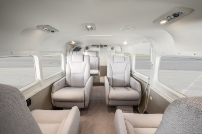 2011 Cessna Caravan 208: 