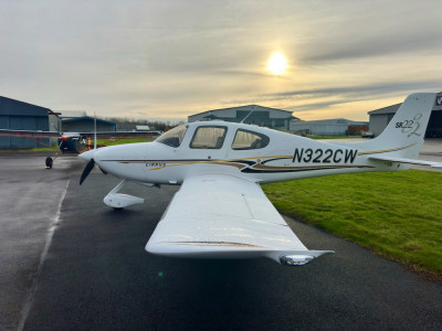 2004 Cirrus SR22 G2: 