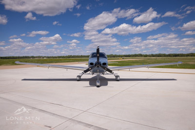 2023 Cirrus SR22 G6 GTS: 