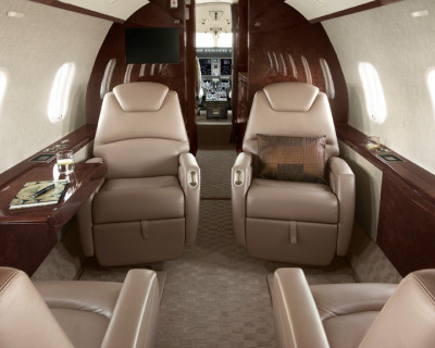 2011 Bombardier Challenger 300: 
