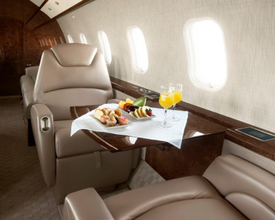 2011 Bombardier Challenger 300: 