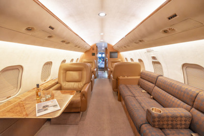2003 Bombardier Challenger 604: 
