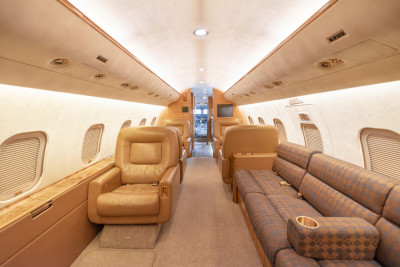 2003 Bombardier Challenger 604: 