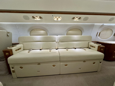 2010 Gulfstream G550: 