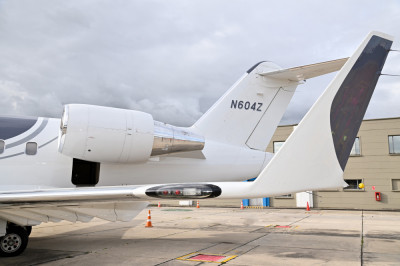 2001 Bombardier Challenger 604: 