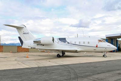2001 Bombardier Challenger 604: 
