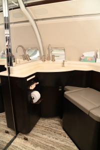 2001 Bombardier Challenger 604: 