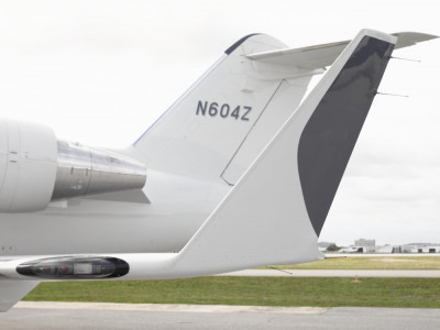 2001 Bombardier Challenger 604: 