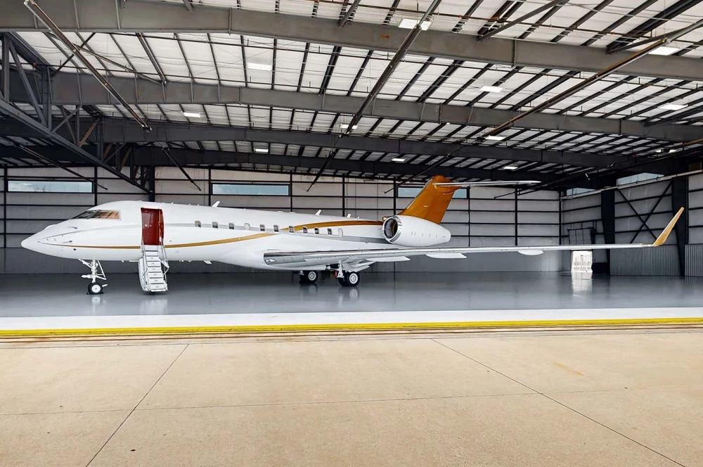 photo of 2005 Bombardier Global 5000