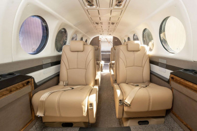 1998 Beechcraft King Air 350: 