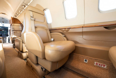 2001 Bombardier Learjet 45: 