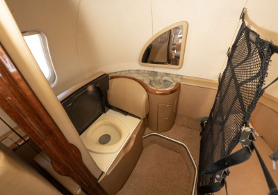 2001 Bombardier Learjet 45: 