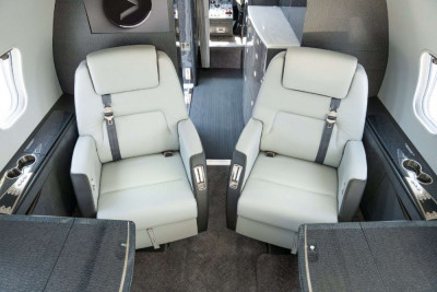 2006 Bombardier Challenger 300: 