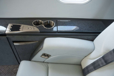 2006 Bombardier Challenger 300: 