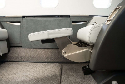 2006 Bombardier Challenger 300: 