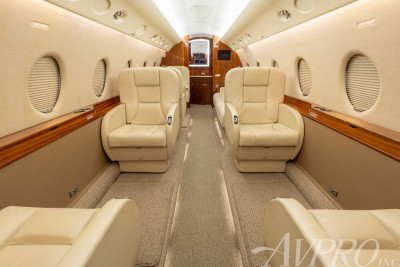 2005 Gulfstream G200: 