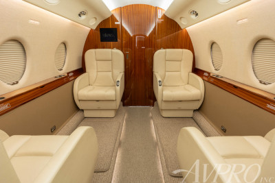 2005 Gulfstream G200: 