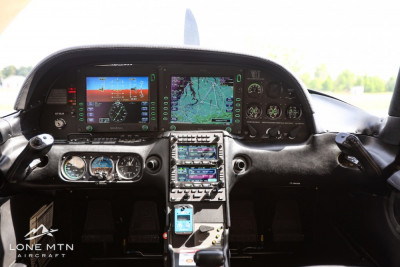 2003 Cirrus SR22: 